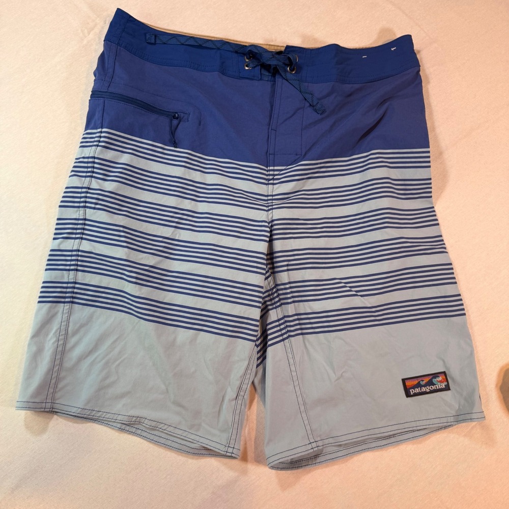 Patagonia Mens Board Shorts Swim Trunks 33 Blue Colorblock Logo Retro Surf Beach